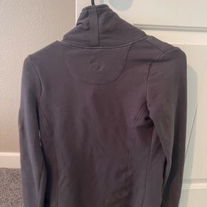 Women’s STS 2020 NHSRA jacket. Super cute. Just too small for me.